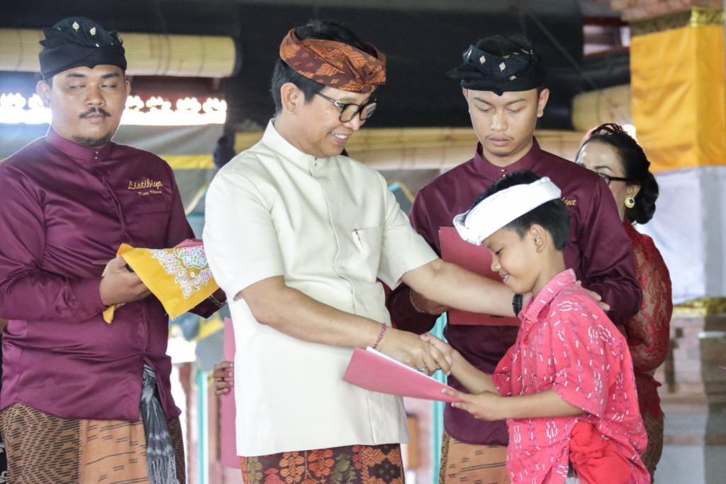 Sekda Adi Arnawa Hadiri Pengukuhan Pengurus Listibiya Kecamatan Kuta Utara